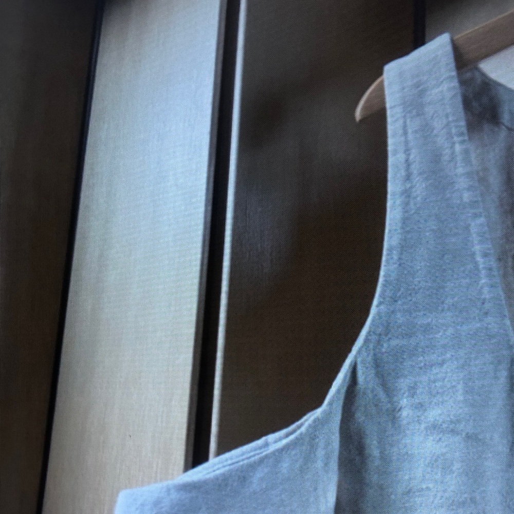 Old Navy Linen-Blend Square Neck Tank Top - Beige - Picture 2 of 3